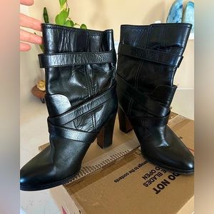 Pour La Victoire Roslin Black leather boots size 8.5-ECU gently worn 3x